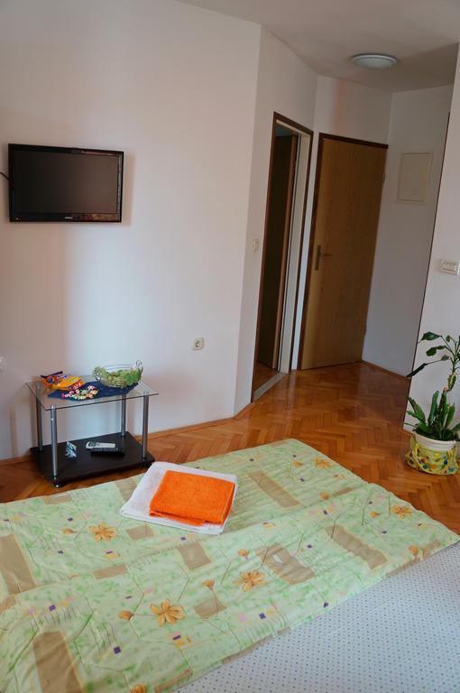 Kamena Apartment & Studio Makarska Bagian luar foto