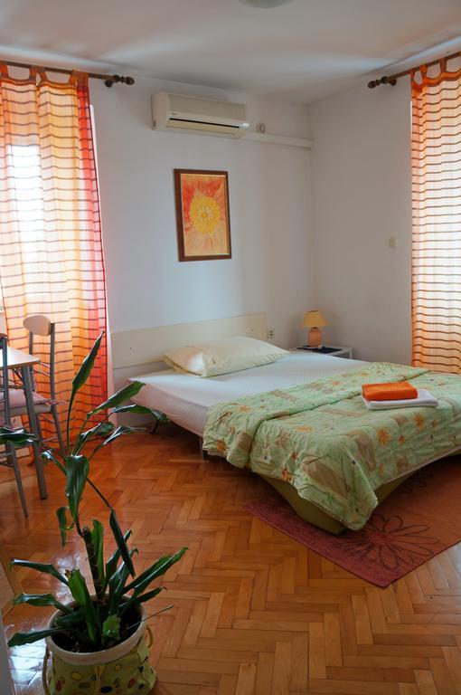 Kamena Apartment & Studio Makarska Bagian luar foto