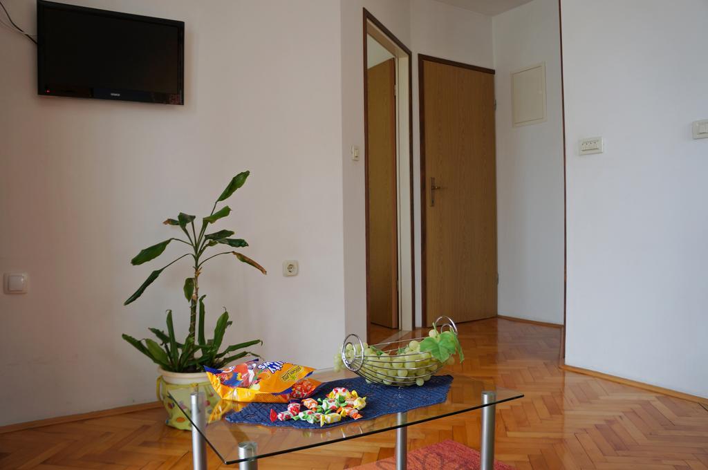 Kamena Apartment & Studio Makarska Bagian luar foto