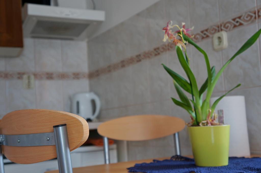 Kamena Apartment & Studio Makarska Bagian luar foto