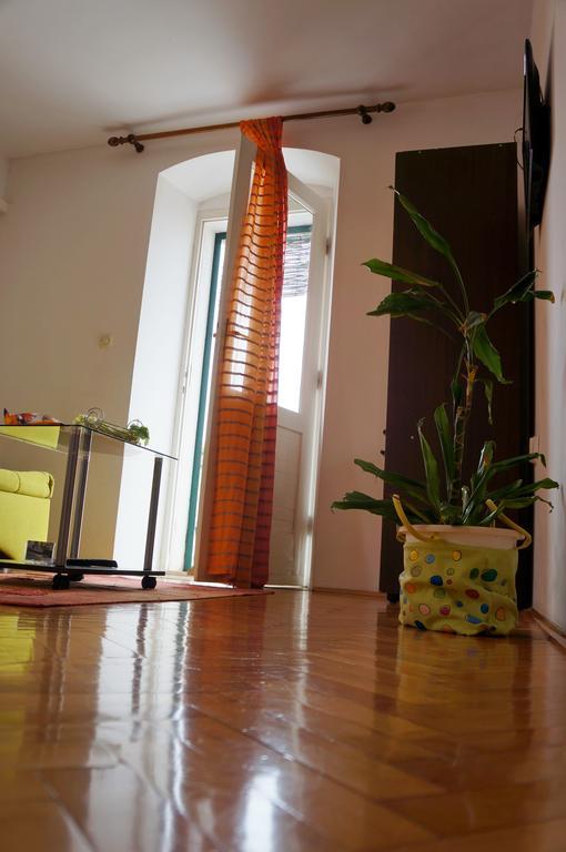 Kamena Apartment & Studio Makarska Bagian luar foto